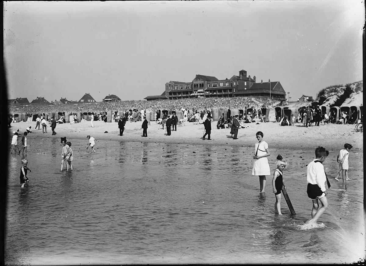 Bergen aan Zee Strand, Bergen aan Zee, Netherlands